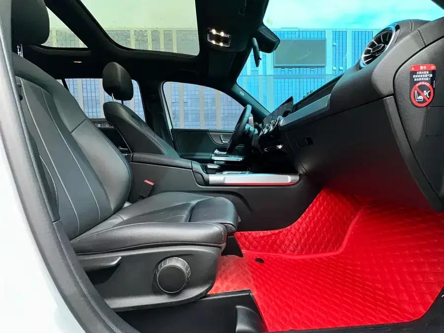 Mercedes-Benz GLB-Class Mercedes-Benz GLB 2021 GLB 200 Dynamic 2022 — миниатюра 5