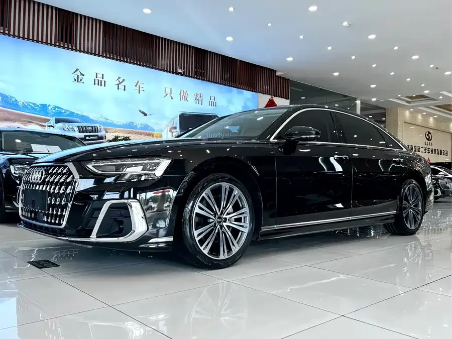 Audi A8 2024