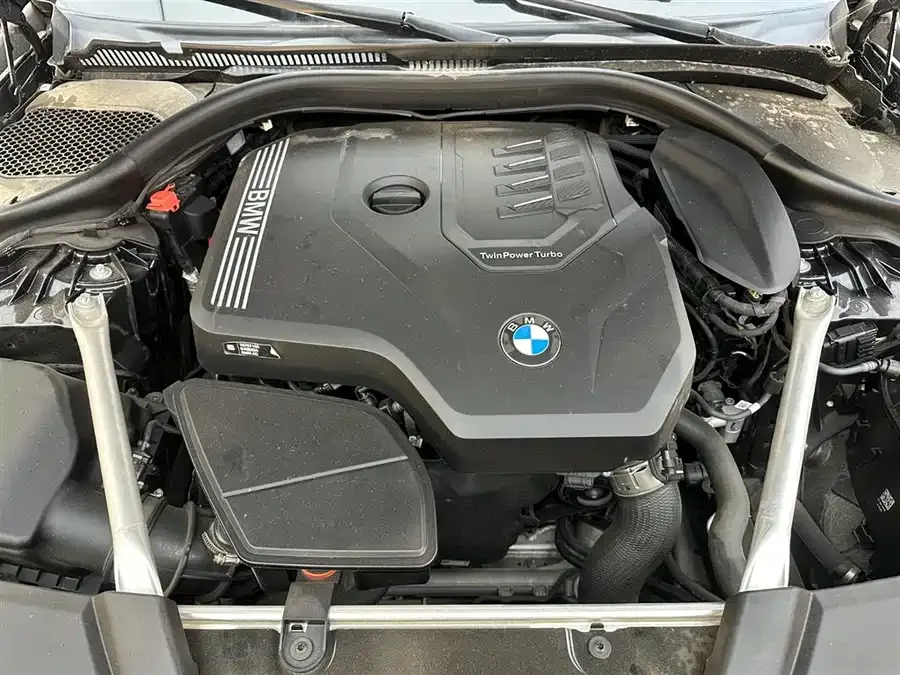 BMW 5 Series BMW 5 Series (Imported) 2022 Model 2 525i M Sport Package 2023 — миниатюра 5
