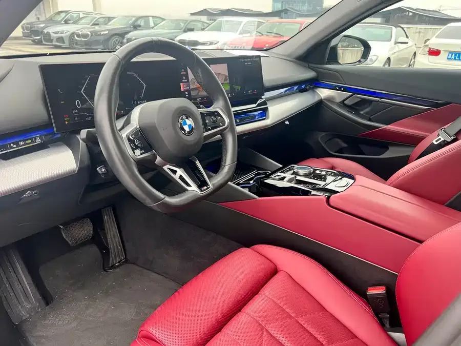 BMW 5 Series BMW 5 Series (Imported) 2024 525i M Sports Package 2025 — миниатюра 4