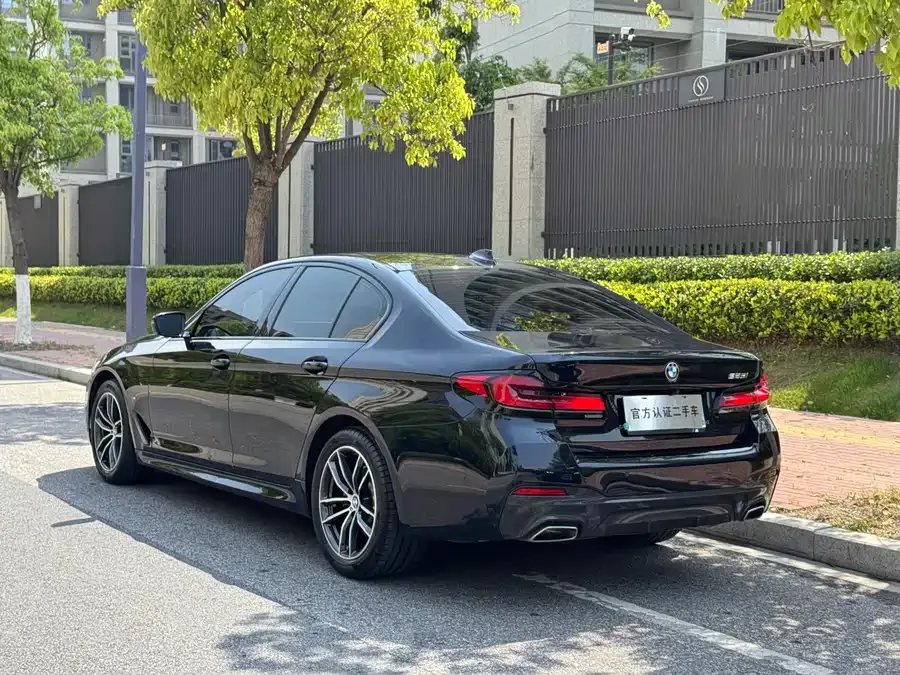 BMW 5 Series BMW 5 Series (Imported) 2022 525i M Sport Package 2023 — миниатюра 3