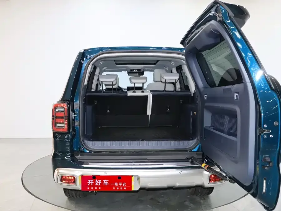 BAIC BJ60 Beijing Off-road BJ60 2022 2.0T May Day Edition Five Seats 2024 — миниатюра 2