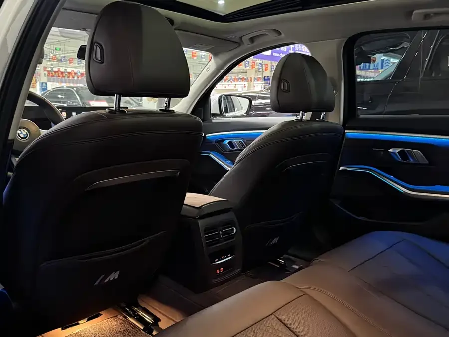 BMW i3 2024 eDrive 35 L 2024 — миниатюра 2