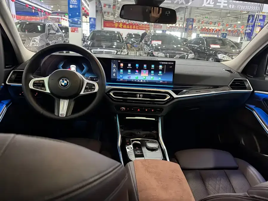BMW i3 2024 eDrive 35 L 2024 — миниатюра 4