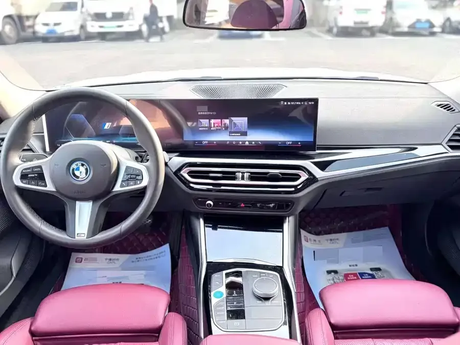 BMW i3 2024 eDrive 35 L 2024 — миниатюра 2