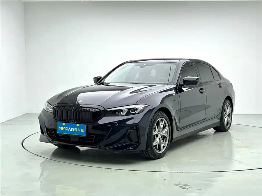 BMW i3 2024