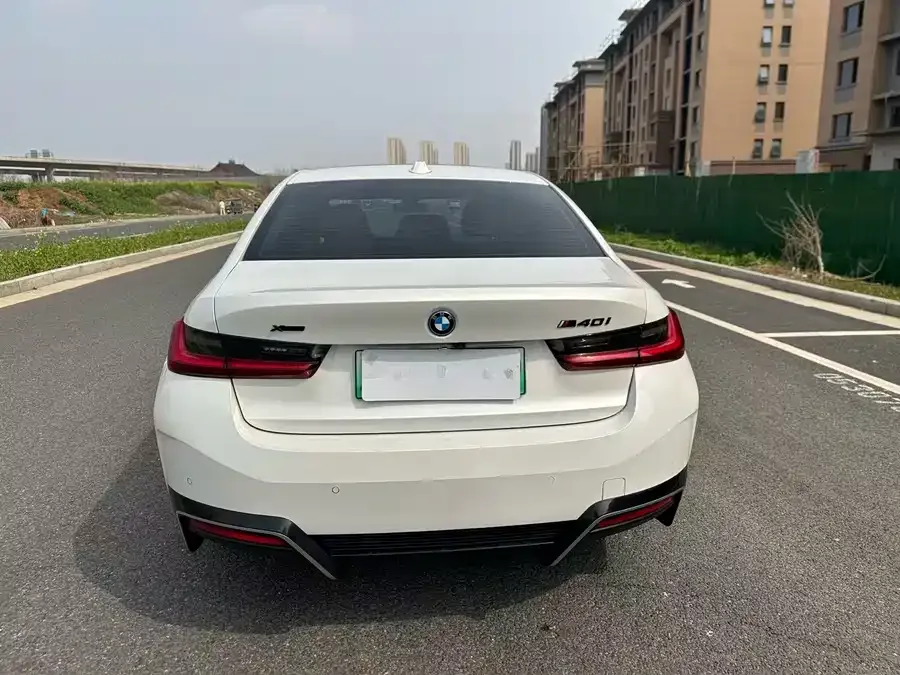 BMW i3 2022 eDrive 35 L 2023 — миниатюра 5
