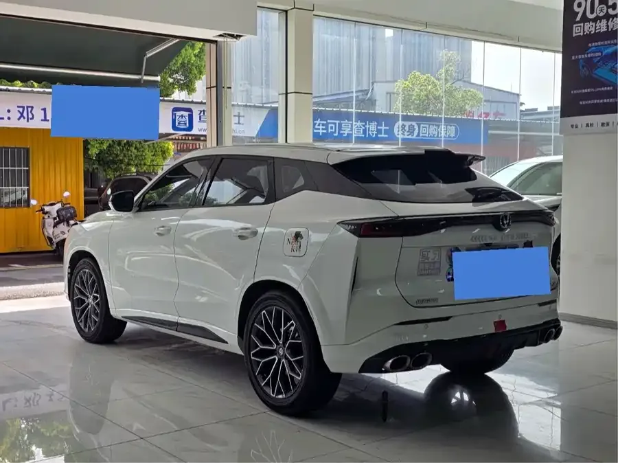 Changan Uni-Z Changan UNI-Z 2025 1.5T Premium Edition 2025 — миниатюра 4