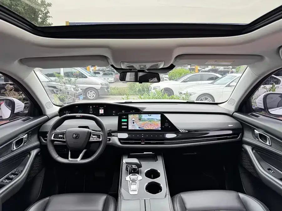 Changan UNI-K Changan UNI-K 2023 2.0T 2WD Enjoy Edition 2023 — миниатюра 3