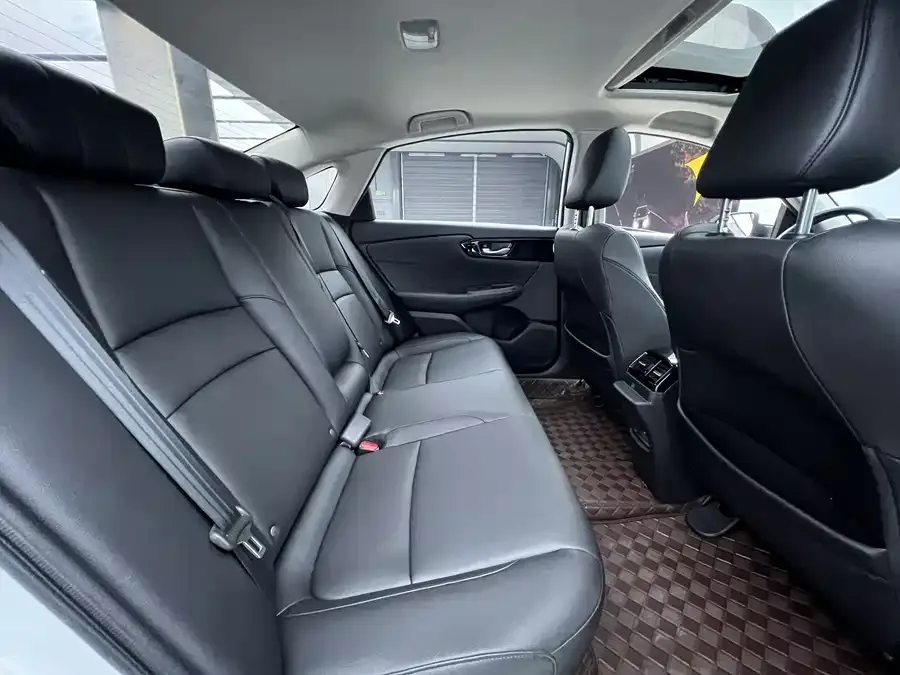 Honda Crider Lingpai 2022 180Turbo CVT Deluxe Edition 2023 — миниатюра 5