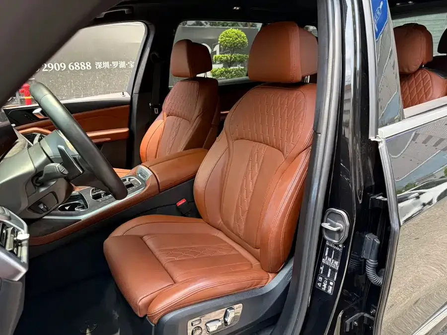 BMW X7 2023 xDrive40i Exclusive M Sport Package 2023 — миниатюра 5