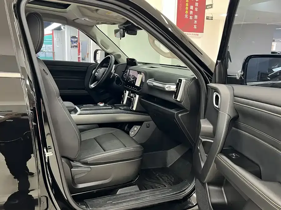 Haval Big dog Haval Big Dog 2024 2.0T DCT Chinese Pastoral Dog Edition 2025 — миниатюра 3