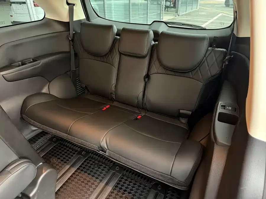 Honda Odyssey 2022 Odyssey 2.0L e:HEV Elite Enjoy Edition 2022 — миниатюра 3