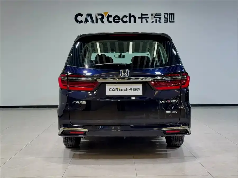 Honda Odyssey 2024 Odyssey 2.0L e:HEV Elite Enjoy Edition 2025 — миниатюра 2