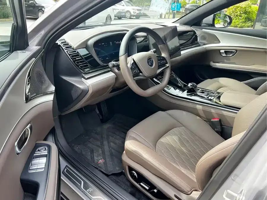 BYD Second-hand Han 2025 DM-i Intelligent Driving Edition 125KM LiDAR Flagship Model 2025 — миниатюра 5