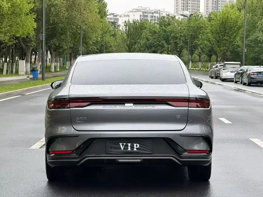 BYD Second-hand Han 2022 DM-i 121KM Premium Edition 2022 — миниатюра 2