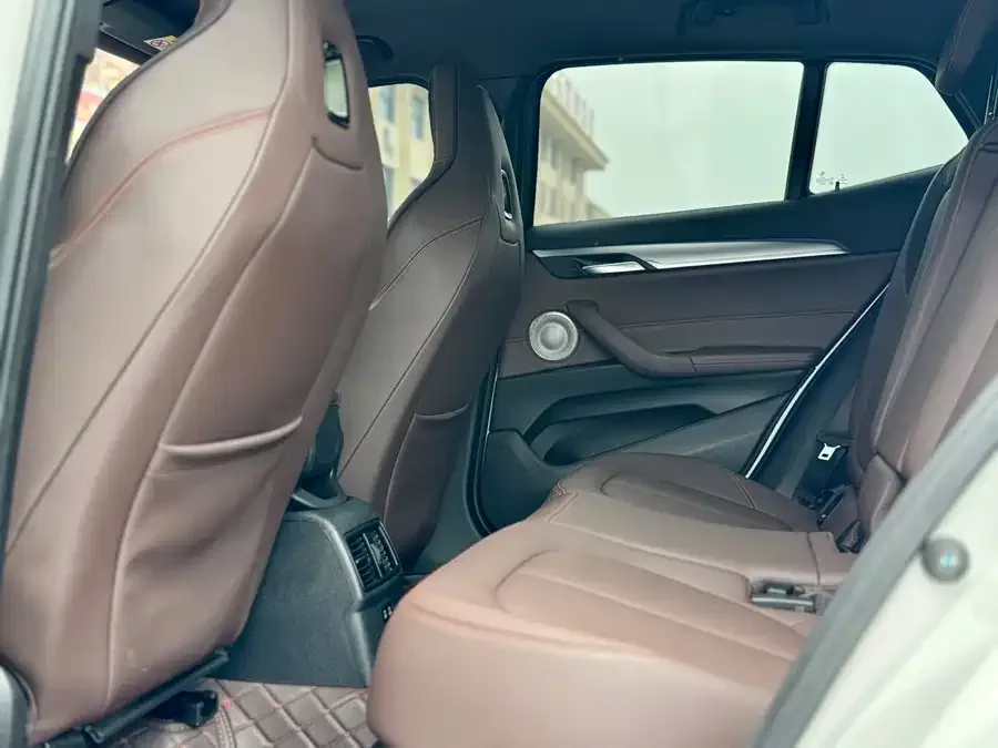BMW X2 2022 sDrive25i M Sport Package 2022 — миниатюра 2