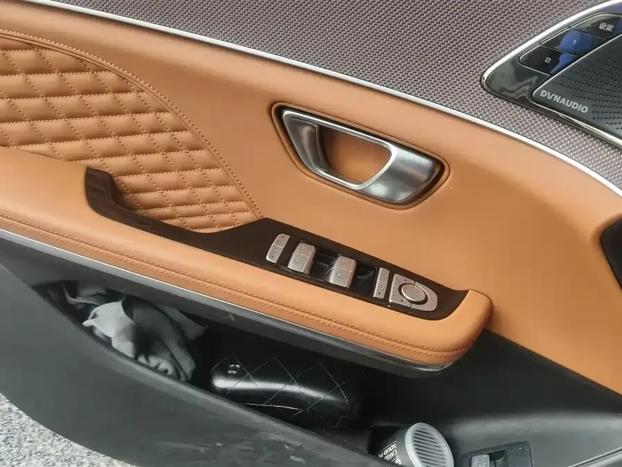 BYD Second-hand Han 2022 DM-i 121KM Premium Edition 2023 — миниатюра 4