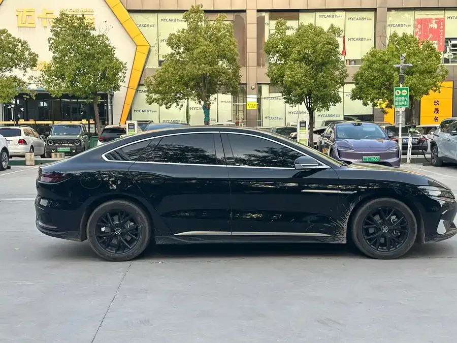 BYD Second-hand Han 2025 DM-i 125KM Elite 2024 — миниатюра 4