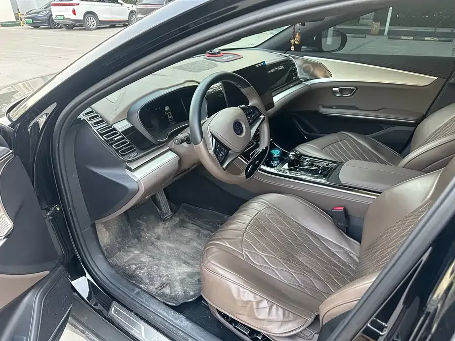 BYD Second-hand Han 2025 DM-i 125KM Elite 2024 — миниатюра 5