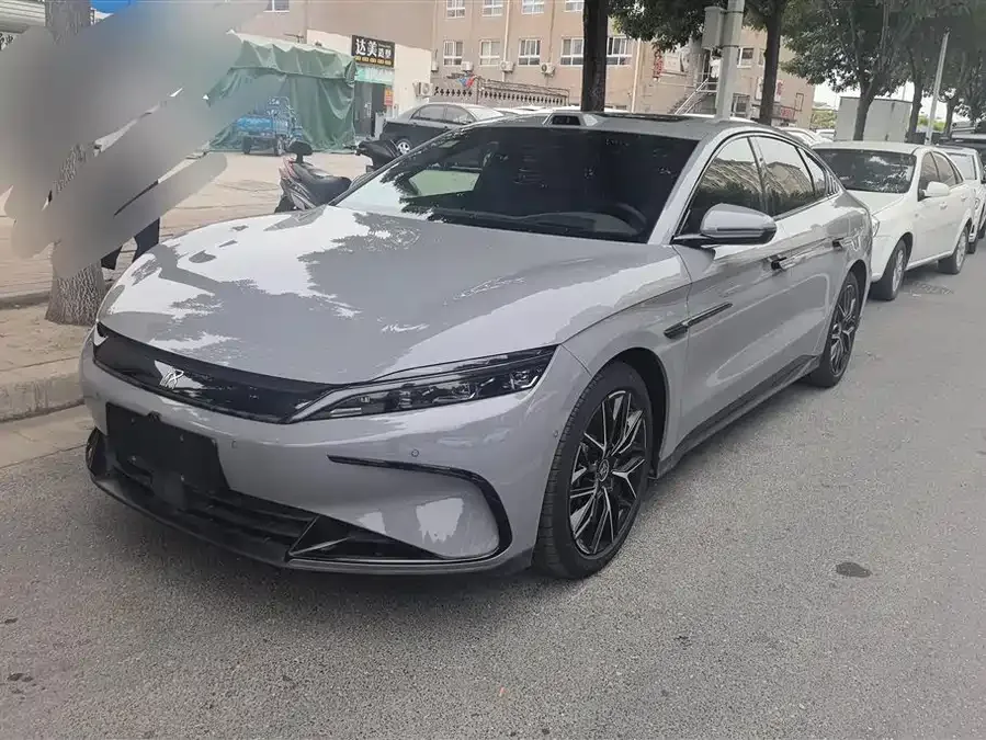 BYD Second-hand Han 2025 DM-i Intelligent Driving Edition 125KM Premium Edition 2025 — фото 1, купить с доставкой в Москву