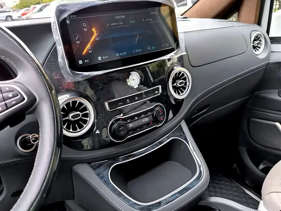 Mercedes-Benz Vito Vito 2021 2.0T Business Edition 7 Seaters 2023 — миниатюра 4