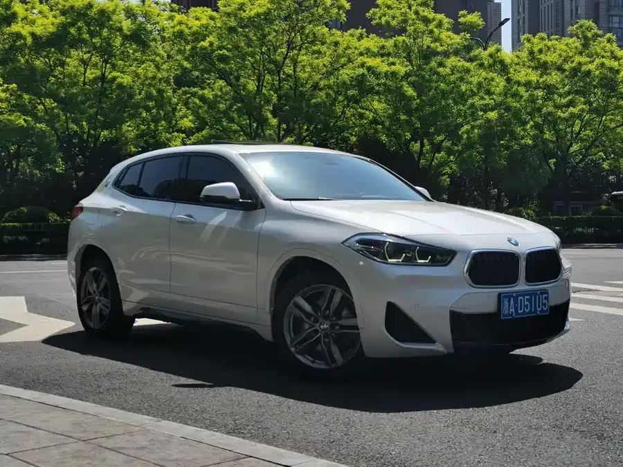 BMW X2 2022 sDrive25i M Sport Package 2022 — миниатюра 3