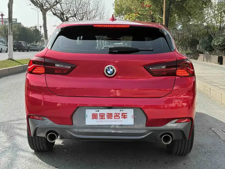 BMW X2 2021 xDrive25i M Sport Package 2022 — миниатюра 2