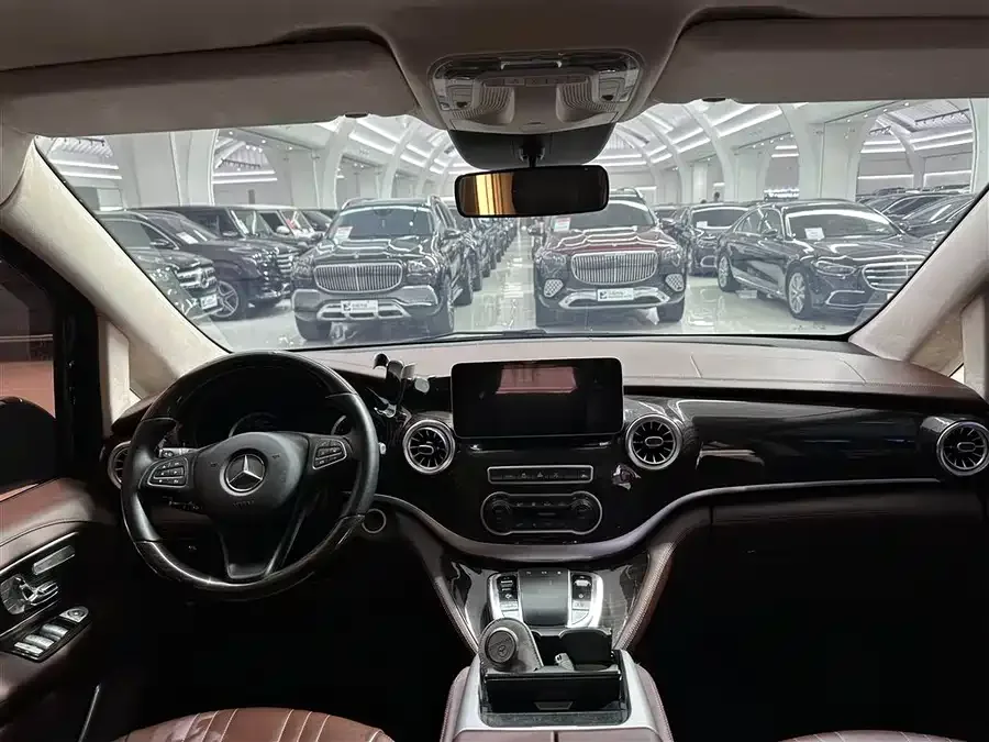 Mercedes-Benz Vito Vito 2021 2.0T Elite Edition 7 Seaters 2022 — миниатюра 4