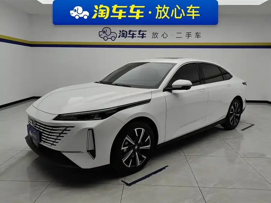 Changan Yidong Eado 2024 1.5T GDI Automatic Premium Edition 2025 — фото 1, купить с доставкой в Москву