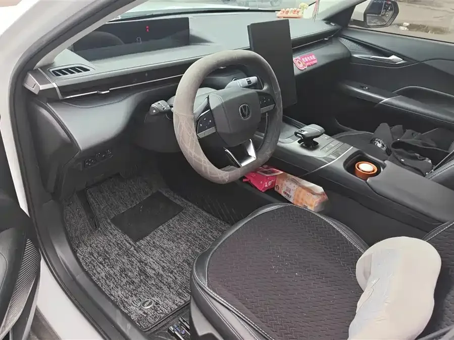 Changan Yidong Eado 2024 1.5T GDI Automatic Premium Edition 2025 — миниатюра 3