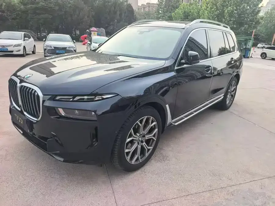 BMW X7 2024
