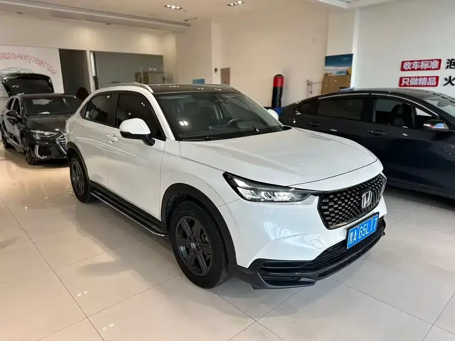 Honda WR-V 2023 1.5L CVT Heat Wave Edition 2023 — миниатюра 3