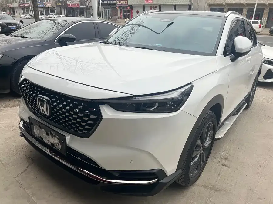 Honda WR-V 2023 1.5L CVT Love Edition 2022 — фото 1, купить с доставкой в Москву