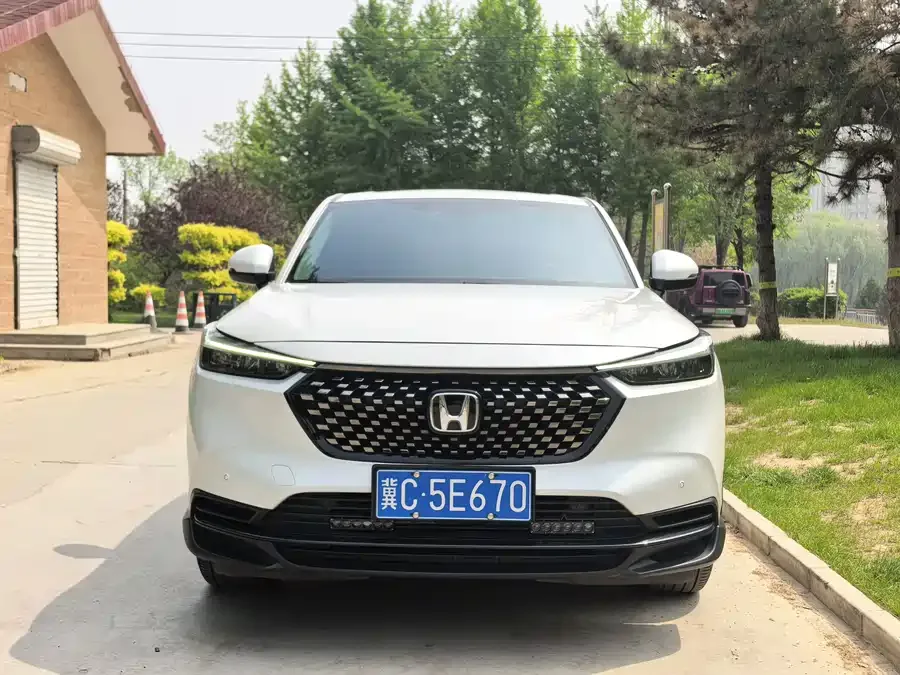 Honda WR-V 2023 1.5L CVT Hot Edition 2023 — фото 1, купить с доставкой в Москву