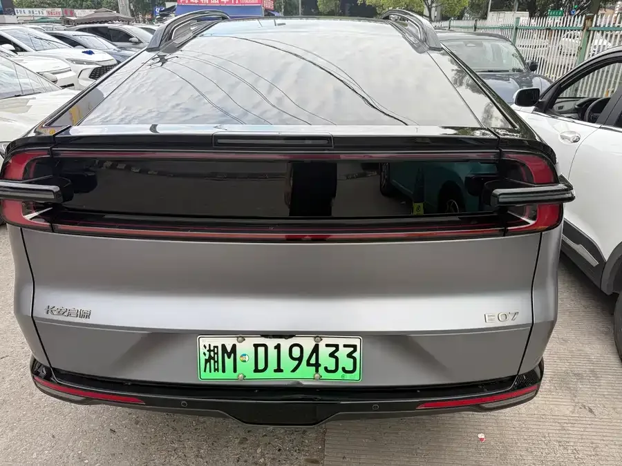 Changan E07 2025 pure electric four-wheel drive 90kWh Ultra high-performance version 2024 — миниатюра 5