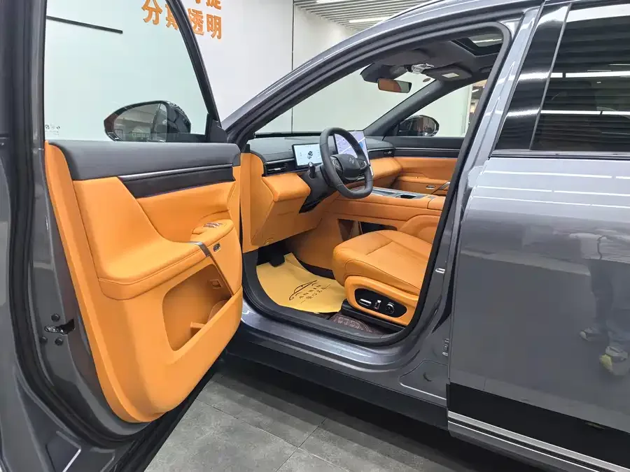 Dongfeng e008 e008 2026 Six-Seat Pure Electric Family Edition 2025 — миниатюра 2