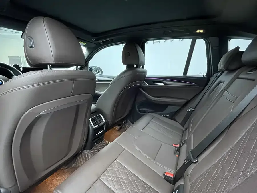 BMW X3 2023 xDrive30i Exclusive M Night Edition 2023 — миниатюра 3