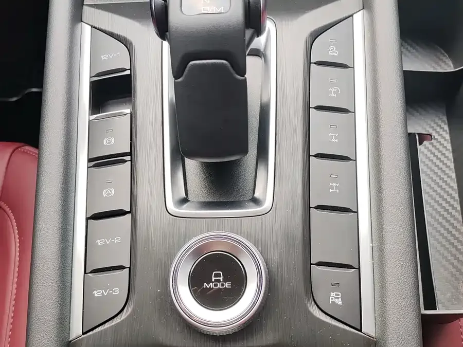 Great Wall gun 2023 2.0T off-road automatic diesel four-wheel drive Everest version 2023 — миниатюра 4