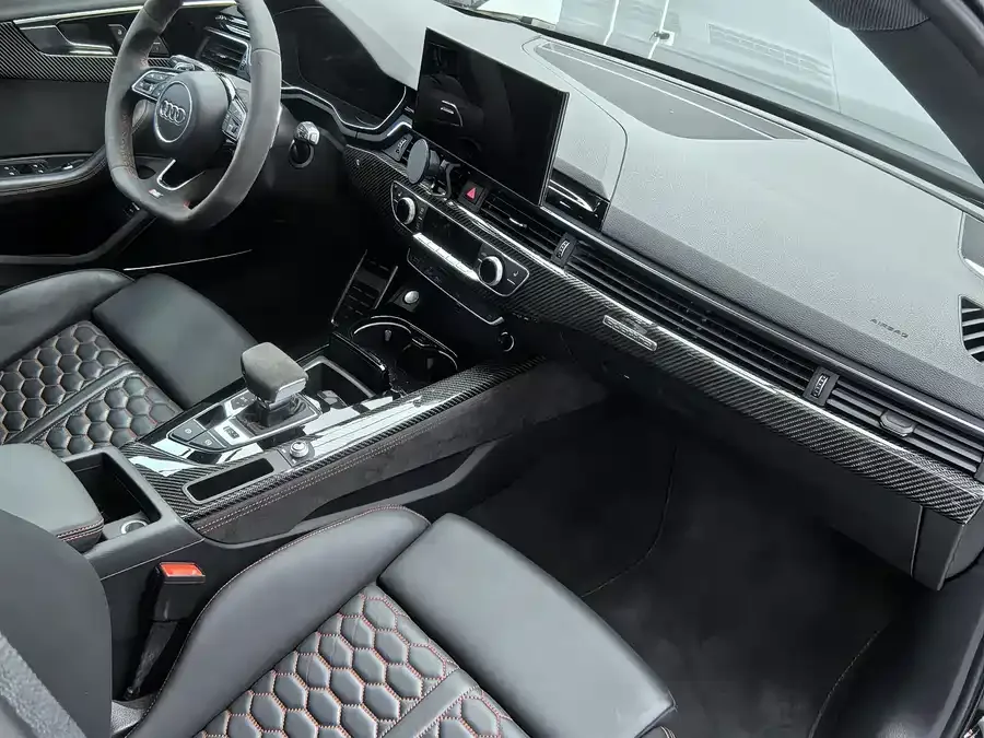 Audi RS 4 2021 RS4 Avant Dark Gold Edition 2022 — миниатюра 4