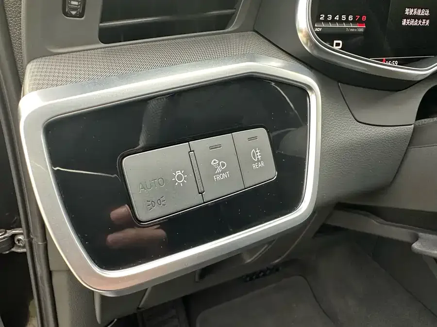 Audi A6 2022 Avant 40 TFSI luxury and dynamic model 2022 — миниатюра 5