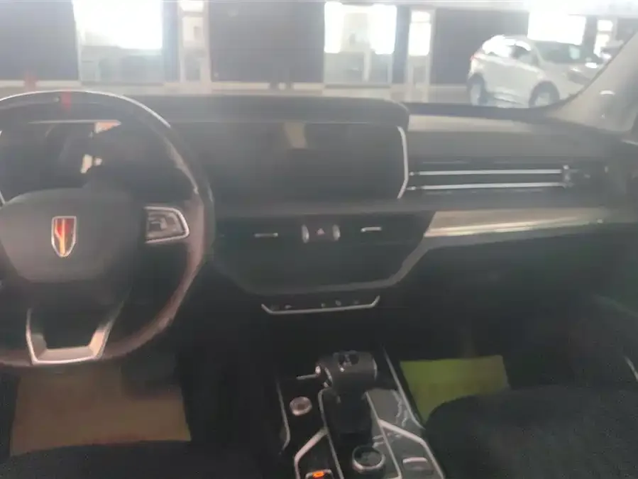 Hongqi HS5 Hongqi HS5 2019 2.0T Zhilian Qixiang 4WD Edition 2023 — миниатюра 4