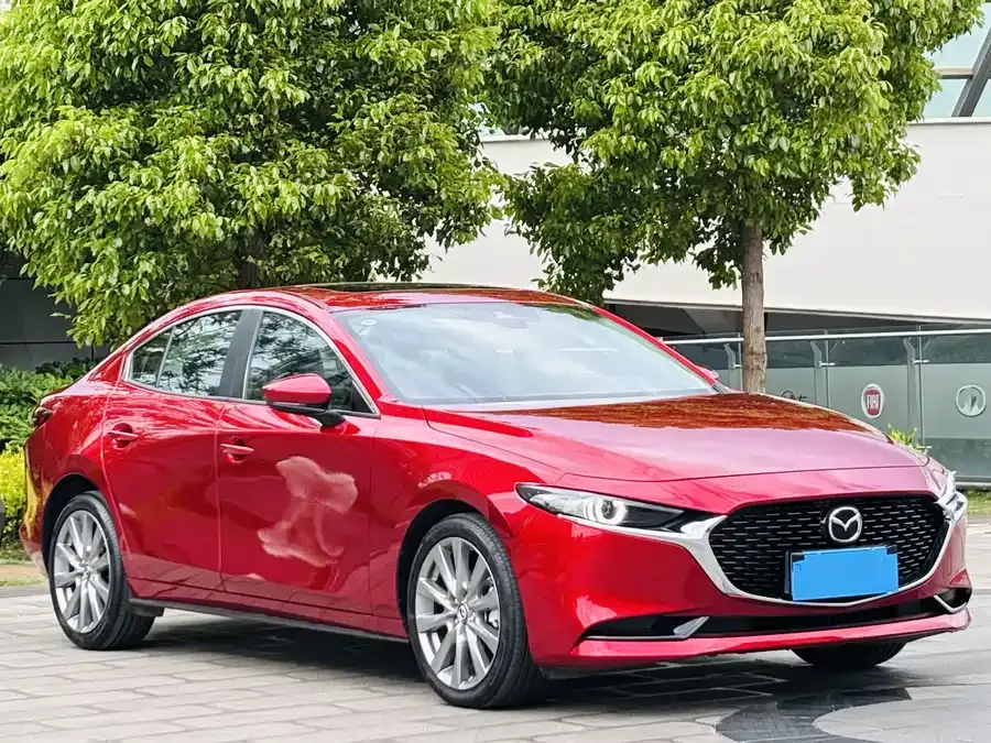 Mazda Axela Mazda 3 Axela 2025 2.0L Automatic Premium Edition 2025 — миниатюра 3