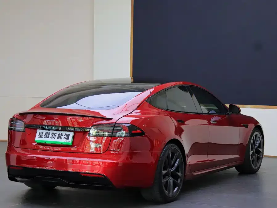 Tesla Model S Model S 2023 Tri-Motor All-Wheel Drive Plaid Edition 2023 — миниатюра 5