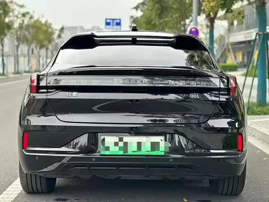 Zeekr 001 Zeekr 001 2023 WE version 100kWh 2023 — миниатюра 5
