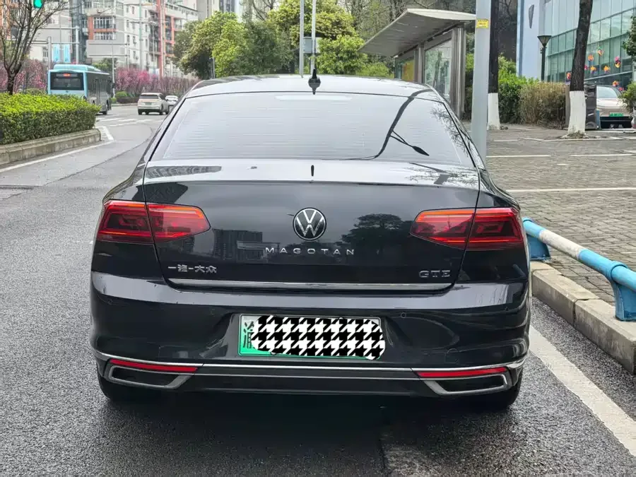 Volkswagen Magotan GTE plug-in hybrid Magotan GTE plug-in hybrid 2022 GTE luxury model 2023 — миниатюра 2