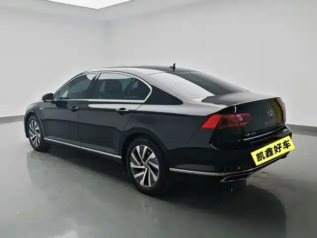 Volkswagen Magotan GTE plug-in hybrid Magotan GTE plug-in hybrid 2022 GTE luxury model 2024 — миниатюра 2