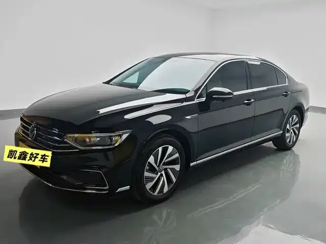 Volkswagen Magotan GTE plug-in hybrid Magotan GTE plug-in hybrid 2022 GTE luxury model 2024 — фото 1, купить с доставкой в Москву