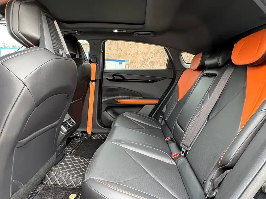 Changan UNI-V Changan UNI-V 2022 1.5T Premium Edition 2023 — миниатюра 2