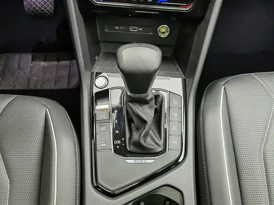 Volkswagen Tiguan L New Energy Tiguan L New Energy 2023 430PHEV Plug-in Hybrid Premium Edition 2024 — миниатюра 4